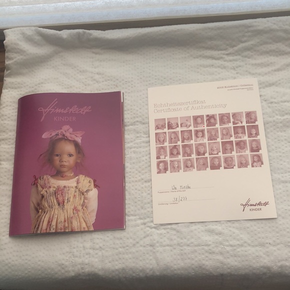 Wei Minzhi himsteadt collector doll - Picture 2 of 2